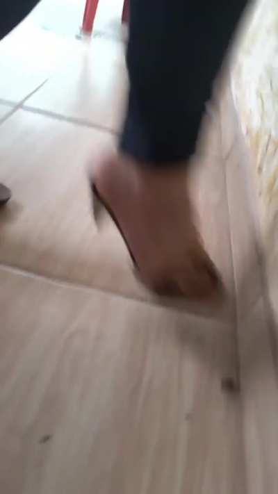 Does anyone have a sharing group thats actually active?