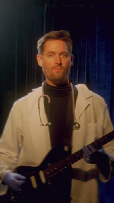 New song called Dr. Smokes - had a lot of fun making this video! Lmk what you think