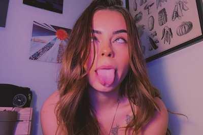 cum on my face would make this better