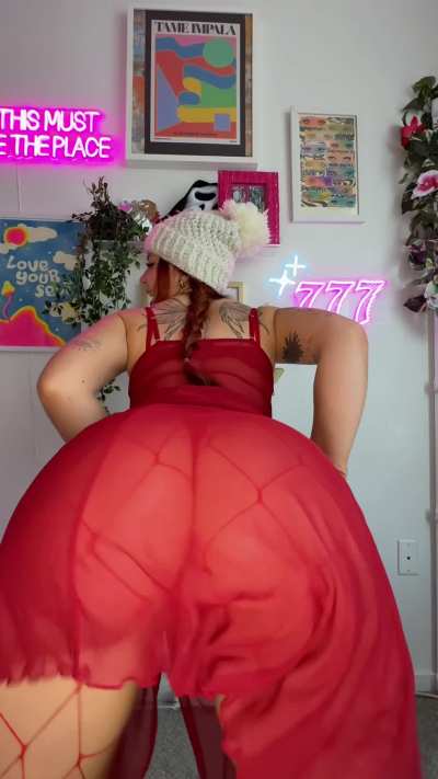 Could I wear this to a rave or is it too tiny? 😅