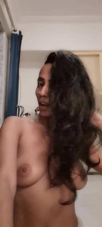 Come be friends with my melons 😉