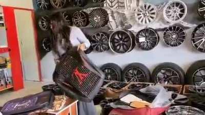 ASS bigger than the rims!! sheesh!!