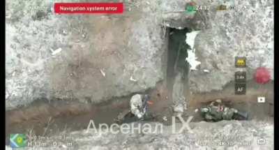 RU POV: Russian forces clear trenches near chasiv yar