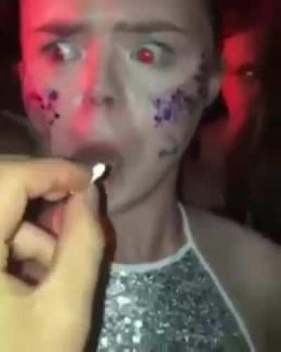 Call a taxi for your jaw