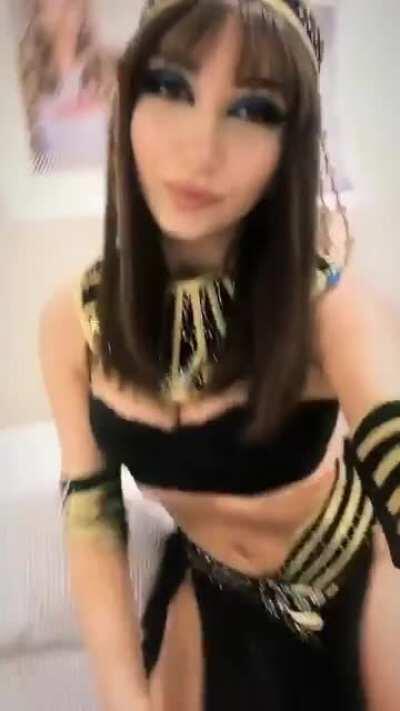 Cleopatra vid
