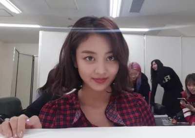 Jihyo close-up (ft. TWICE)