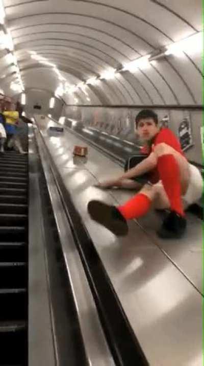 Not to use escalator wrong way