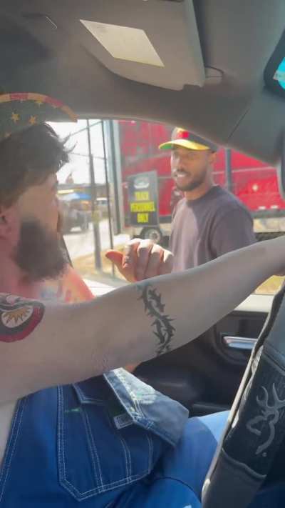 New druski skit about “patriots”😭