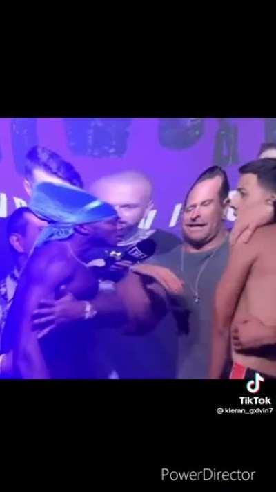 This is mad funny 😭