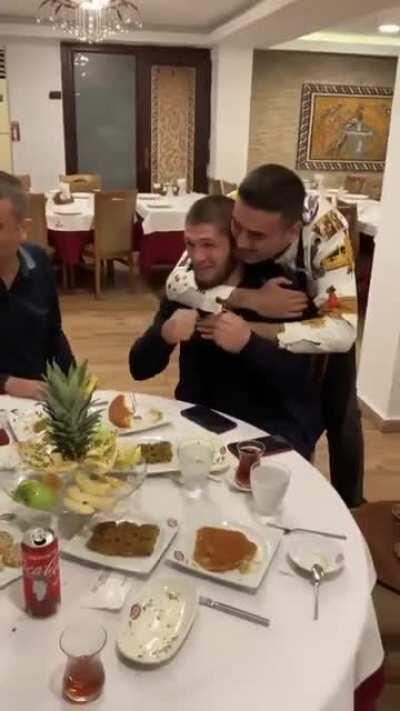 He Faked spilling food on him..