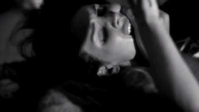 Lana Del Rey - Pretty When You Cry