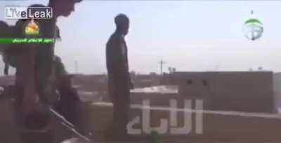 Isis squad burning alive after receiving a grenade from Iraqi fighters during the battle of Baiji,2015.