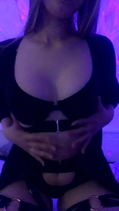 Any small boobs lovers awake? This ones for you :) (OC)