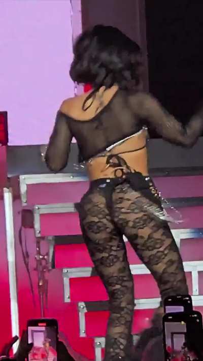 Becky G 👽🇺🇲🔥