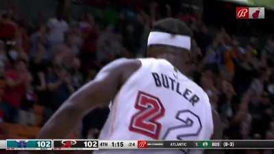 [Highlight] Jimmy Buckets hits the tough shot to tie the game