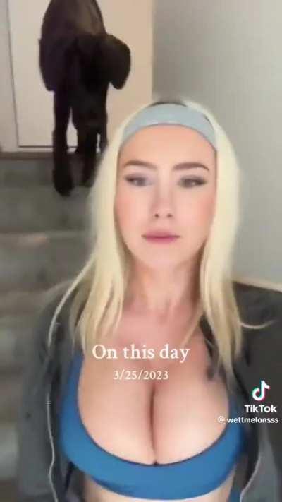 @wettmelonsss  .she makes anything look fun