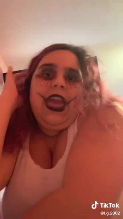 A crazier Harley Quinn??