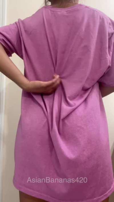 Wish someone else would take off my clothes 😏