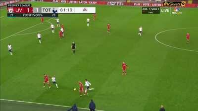 Fabinho casually removes the souls of Son and Lucas.