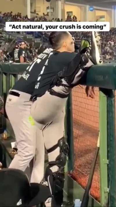 gay🤸🏻‍♂️irl