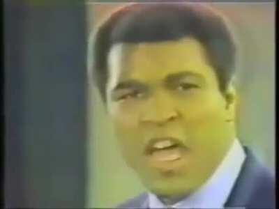 In 1974 Muhammad Ali appeared on the Phil Donahue show to talk about his career as a boxer. Two Karens decide to question him and he gives them a lesson on white privilege.