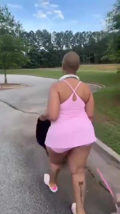 Look at that phat ass