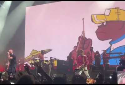 Never going to a Gorillaz show again 😒😒😒😒😒😒😒😒😒😒