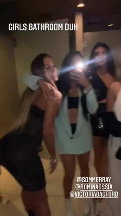 Damn it, why did you have to stop her birthday clap?! 🍑😪