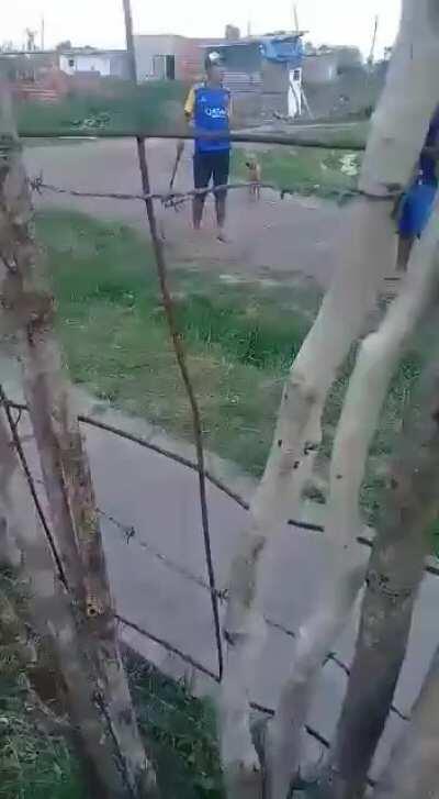 Por suerte tenía barbijo