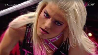 Mickie slaps Alexa's plot