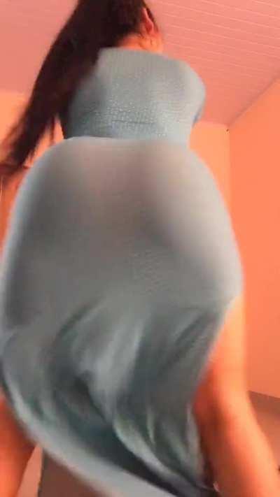 Twerking in tight dress