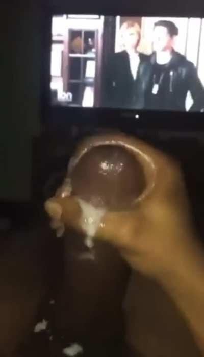 BBC stroking nut out💦