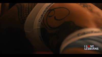 Bernie Van Tiel & Karis Oka - 