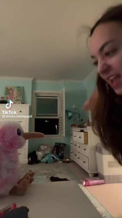 Woaged out the window