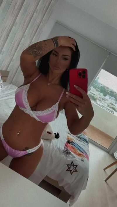 Be honest. Would you take me for a tits fuck😉🔥