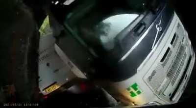 Someone's not getting their Waitrose delivery today