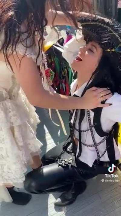 The whole vid is pretty nice tbh.