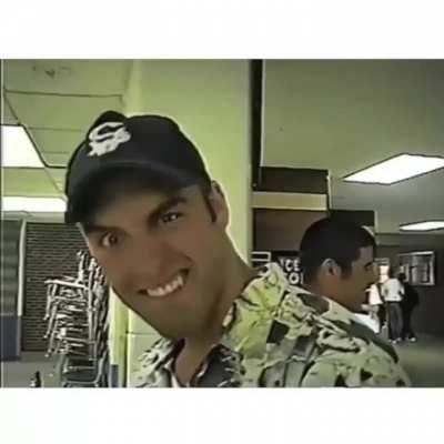 Footage shows what it was like going to high school in 1990