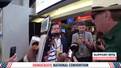 Mike Pillow arguing with a little kid at the DNC