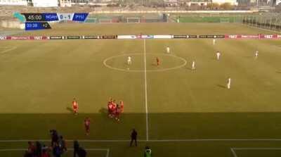 A great strike in the Armenian Premier League today. Noah 0 - [1] Pyunik - S. Grigoryan 45+4'