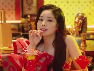 Dahyun's rap in the English version of Alcohol Free