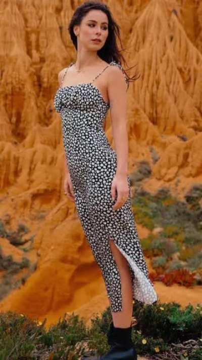 Ich liebe ihre hips 🥰😍