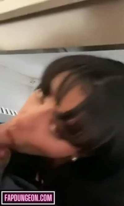 Blowjob under the desk