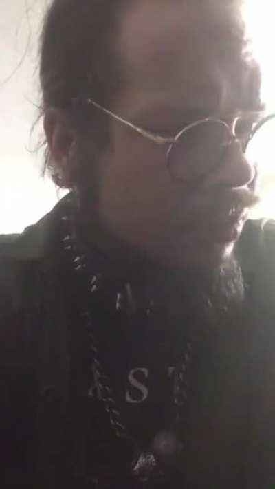 Cobra can handle his liquor, dood