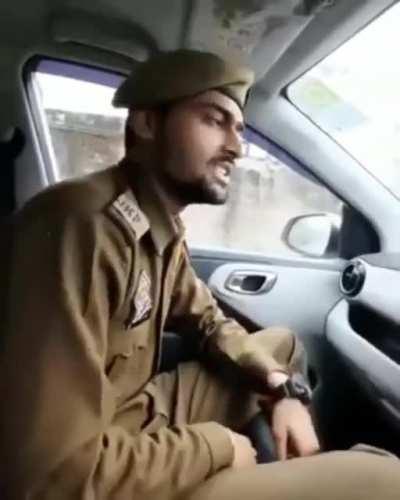 broooo!!!! this policeman is fire🔥🔥🔥🔥🔥