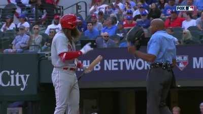 [Highlight] CB Bucknor with your average horrendous call