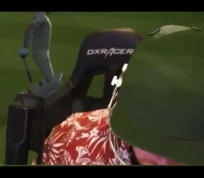 Gareth fards and shids his pants