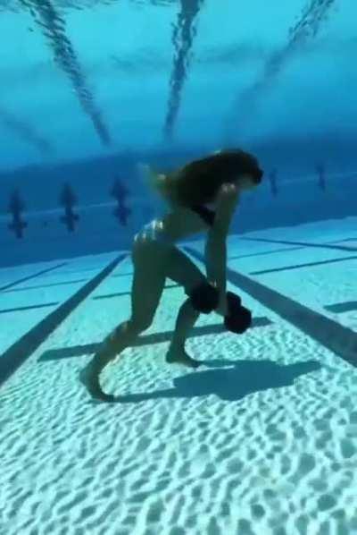 The Way This Volleyball Player Trains Her Lungs Is Beyond Impressive