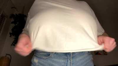 It’s a great day to go braless