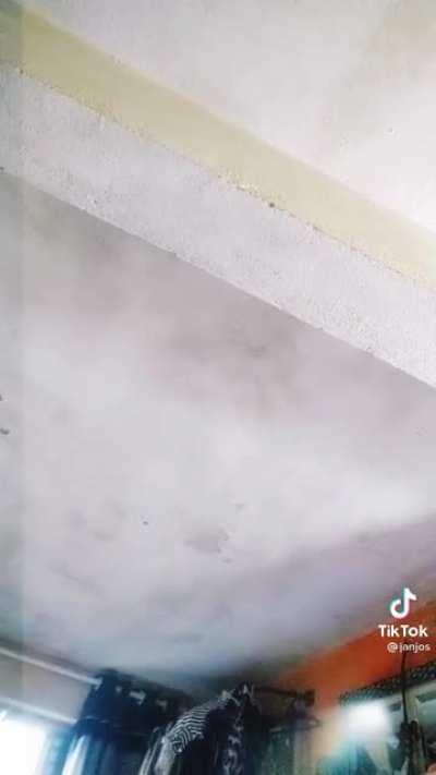 KKKKKKKKKKKKK NÃO É POSSIVEL